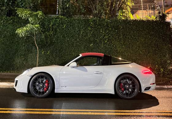 PORSCHE 911 3.0 24V H6 GASOLINA TARGA 4 GTS PDK